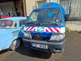 Online aukce: PIAGGIO  PORTER