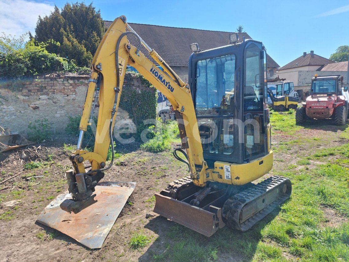 Online aukce: KOMATSU  PC16R-3HS