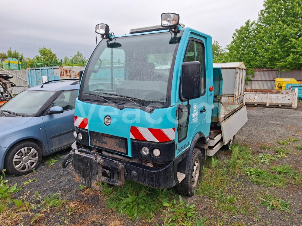 Online aukce: ZEBRA  SP-ZEBRA 4X4