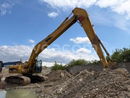 Online aukce: CATERPILLAR  325 C LR + KRÁTKÉ RAMENO