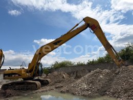 Online aukce: CATERPILLAR  325 C LR + KRÁTKÉ RAMENO
