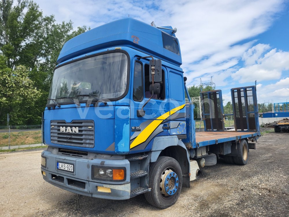 Online-Versteigerung: MAN  F2000 19.343