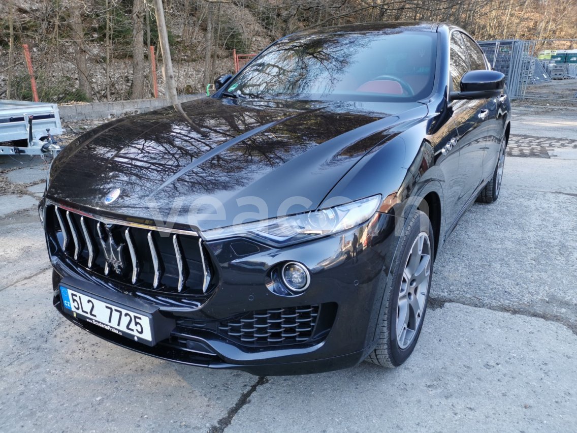Online-Versteigerung: MASERATI  Levante S