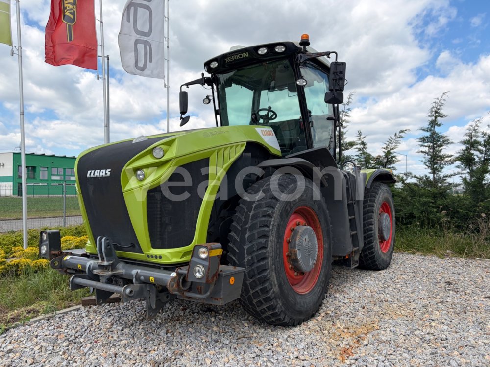 Online auction: CLAAS  XERION 4000 TRAC