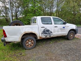 Online aukce: TOYOTA  HILUX 4X4