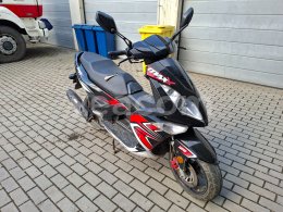 Online aukce:   LONGJIA MAXX 125