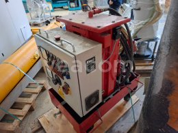 Online aukce:   FRIESS D4