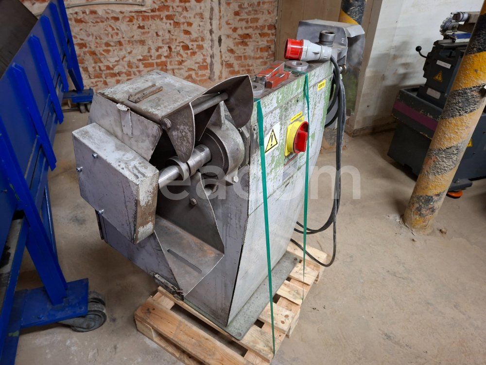 Online árverés:  METABO 2730 - BRUSKA