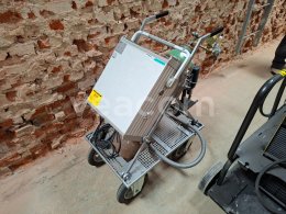 Online árverés:   TESTR TLAKOVÝ BELEC COMPACT POTR