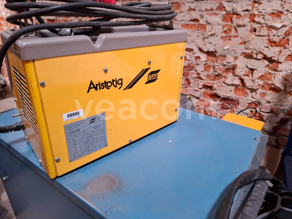 Online árverés:  ESAB ARISTOTIG 200