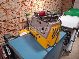 Online árverés:   ESAB ARISTOTIG 200