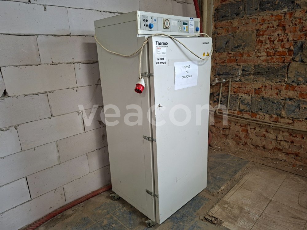 Online árverés:  THERMO UT 6420