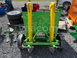 Online aukce:   BOMET S239