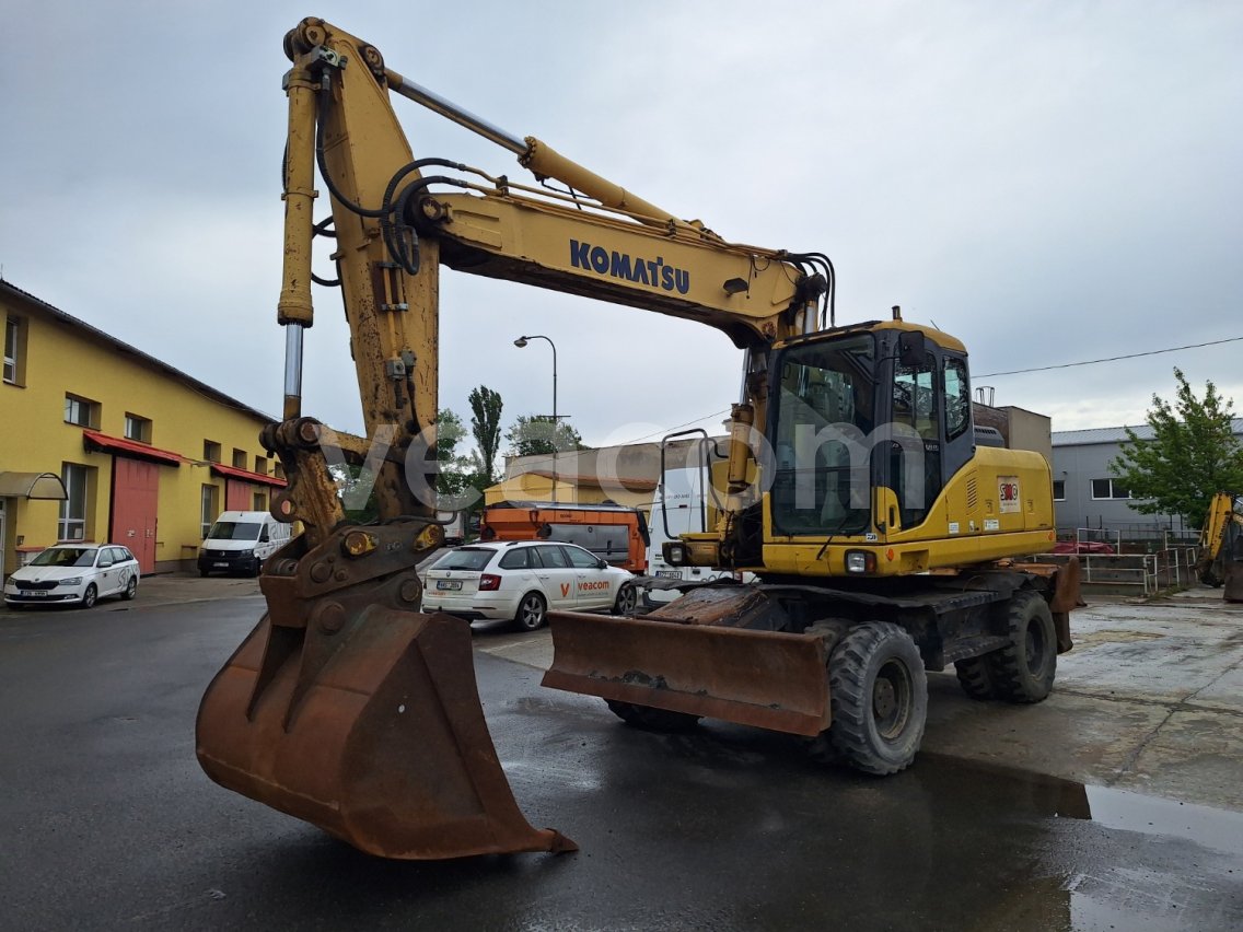 Online aukce: KOMATSU  PW 200-7 4X4