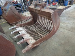 Online auction:  PROSÉVACÍ LŽÍCE 150 CM - ZUBY