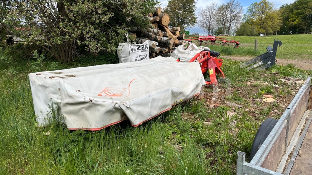 Online-Versteigerung:  KUHN GMD 800 GII
