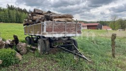 Online aukce:   VŮZ ZA TRAKTOR