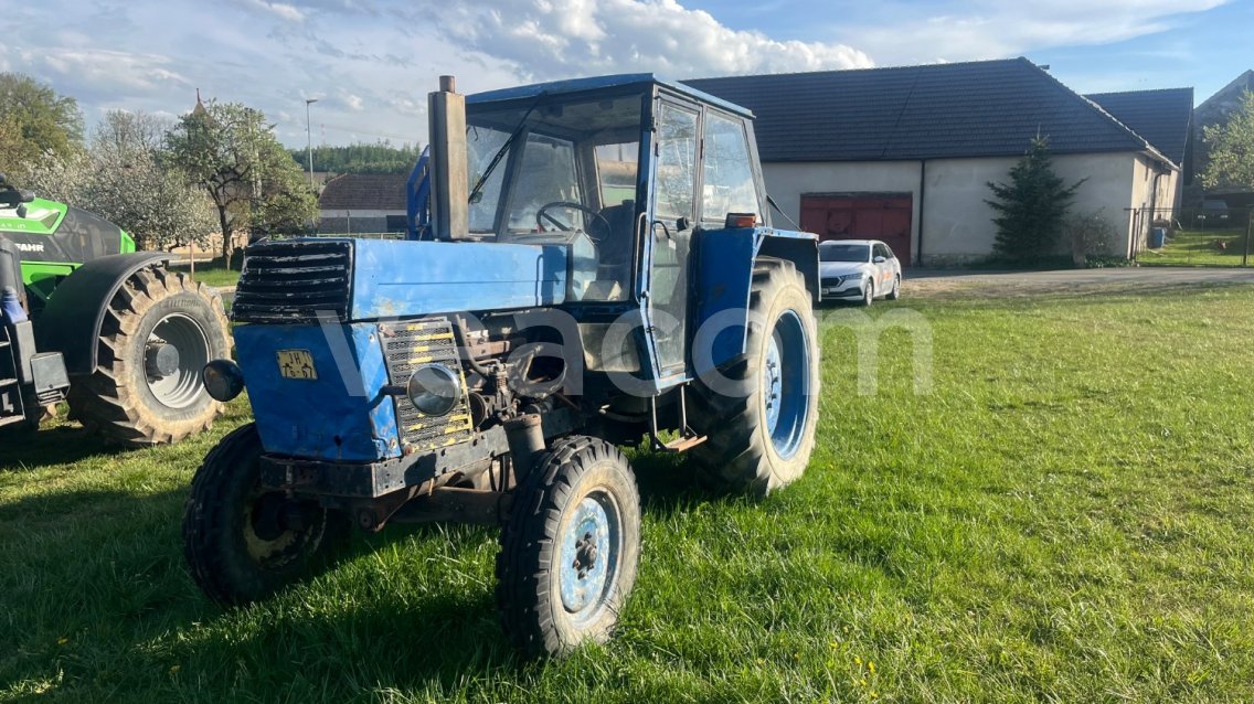 Online aukce: ZETOR  8011