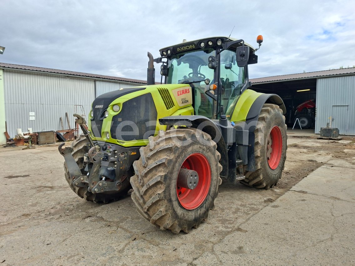 Online aukce: CLAAS  AXION 850 4X4