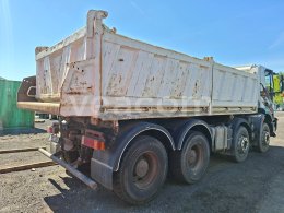 Online auction: IVECO  TRAKKER 450 8X4
