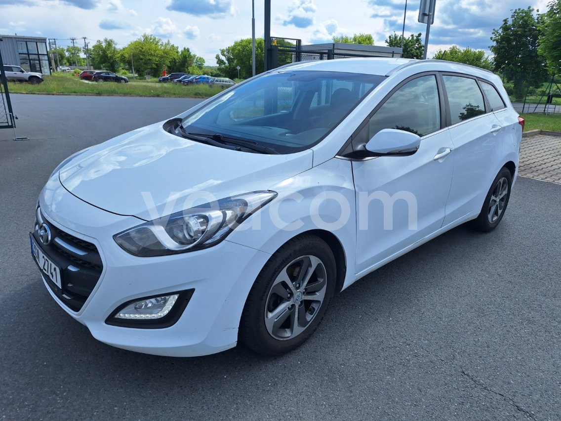 Online aukce: HYUNDAI  I 30