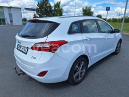 Online aukce: HYUNDAI  I 30