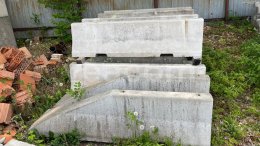 Online aukce:   BETONOVÉ ZÁBRANY