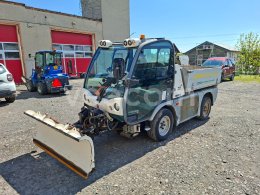 Online aukce: AUSA  B200H 4X4