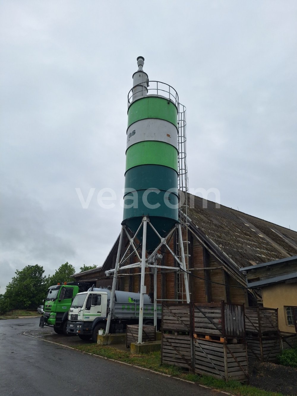Online auction:  SILO NA SYPKÉ STAVEBNÍ HMOTY / ZEMĚDĚLSKÉ