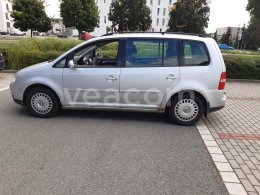 Online aukce: VW  Touran