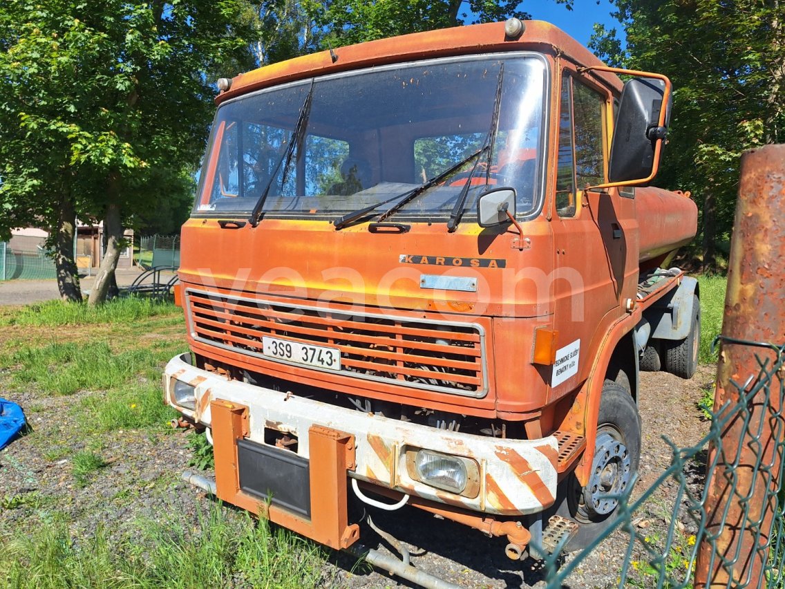 Online aukce: KAROSA  SA8-L110