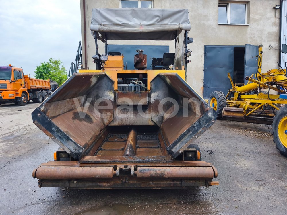 Online-Versteigerung:  ABG TITAN 373