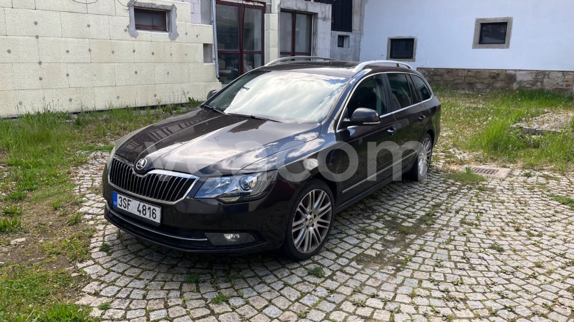 Online aukce: ŠKODA  SUPERB 3.6 FSI V6 4X4