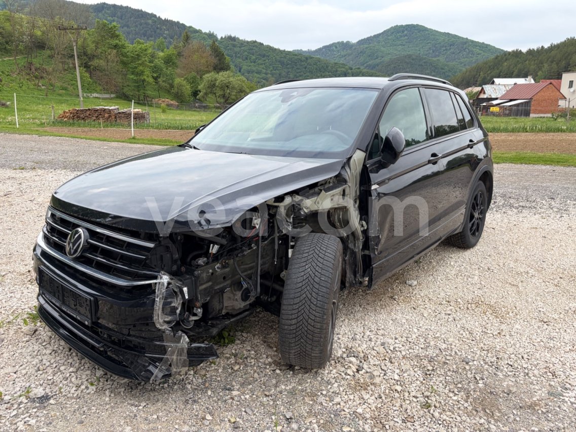 Online aukce: VOLKSWAGEN  TIGUAN R-LINE
