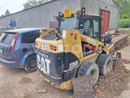 Online aukce: CATERPILLAR  226 B