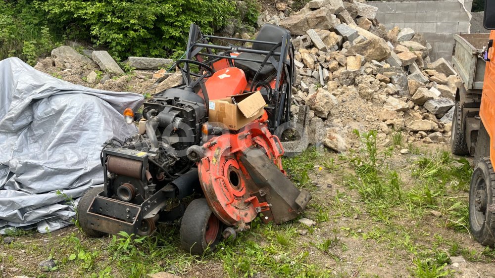 Online-Versteigerung: KUBOTA  G23
