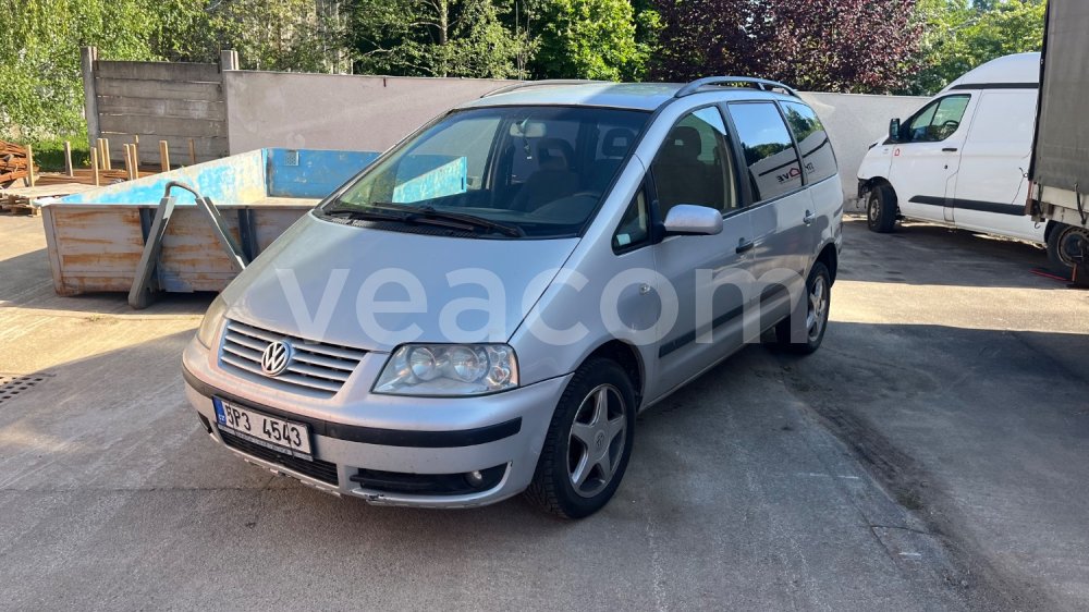 Online-Versteigerung: VOLKSWAGEN  SHARAN