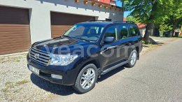 Online aukce: TOYOTA  LAND CRUISER 200 4X4