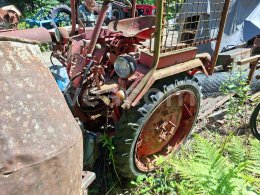 Online aukce:  TRAKTOR RS