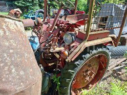 Online-Versteigerung:   TRAKTOR RS