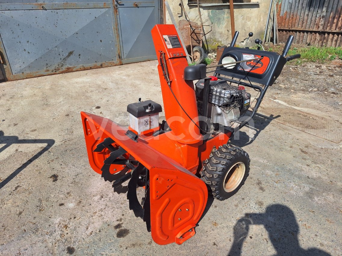 Online auction:   ARIENS PRO 32