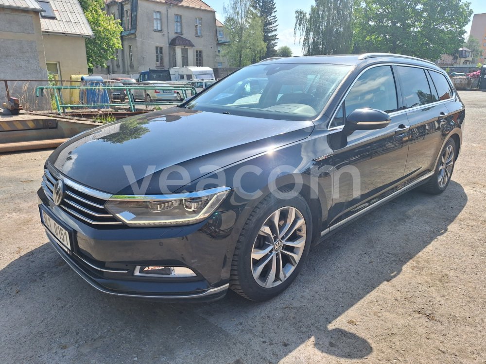 Online-Versteigerung: VOLKSWAGEN  PASSAT 4MOTION