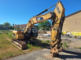 Online aukce: CAT  324 D LN