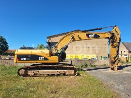 Online aukce: CAT  324 D LN
