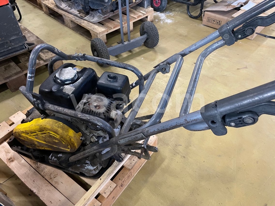 Online auction: ATLAS COPCO LF75