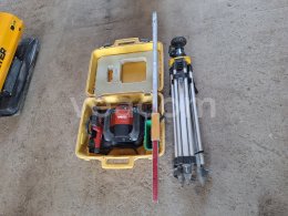 Online aukce: HILTI  PR 30-HSV  LASER SVAHOVÝ