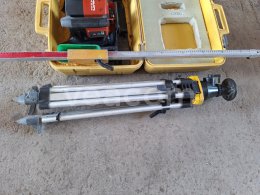Online aukce: HILTI  PR 30-HSV  LASER SVAHOVÝ