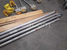 Online-Versteigerung:   LEŠENOVÁ VĚŽ BOSS ( 2,5 M X 1,45 M)
