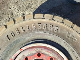 Online aukce:   TRELLEBORG 8.25-15 4 KS