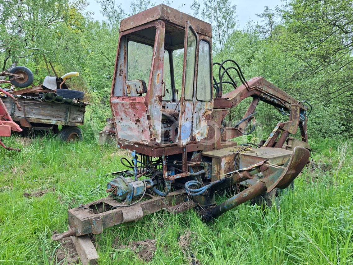 Online aukce:   UNHZ 750